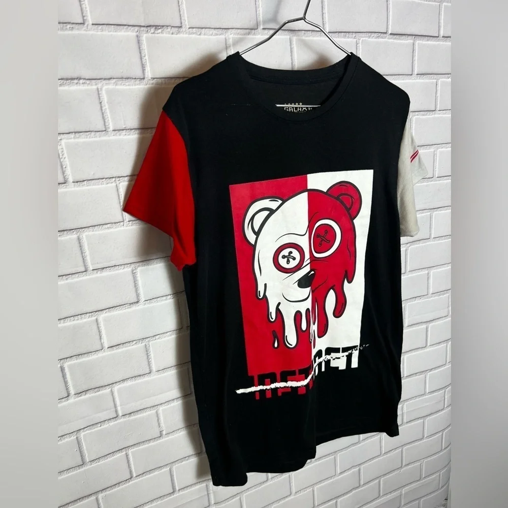 GALAXY by Harvic Black & Red Bear Graphic Tee/boys size S